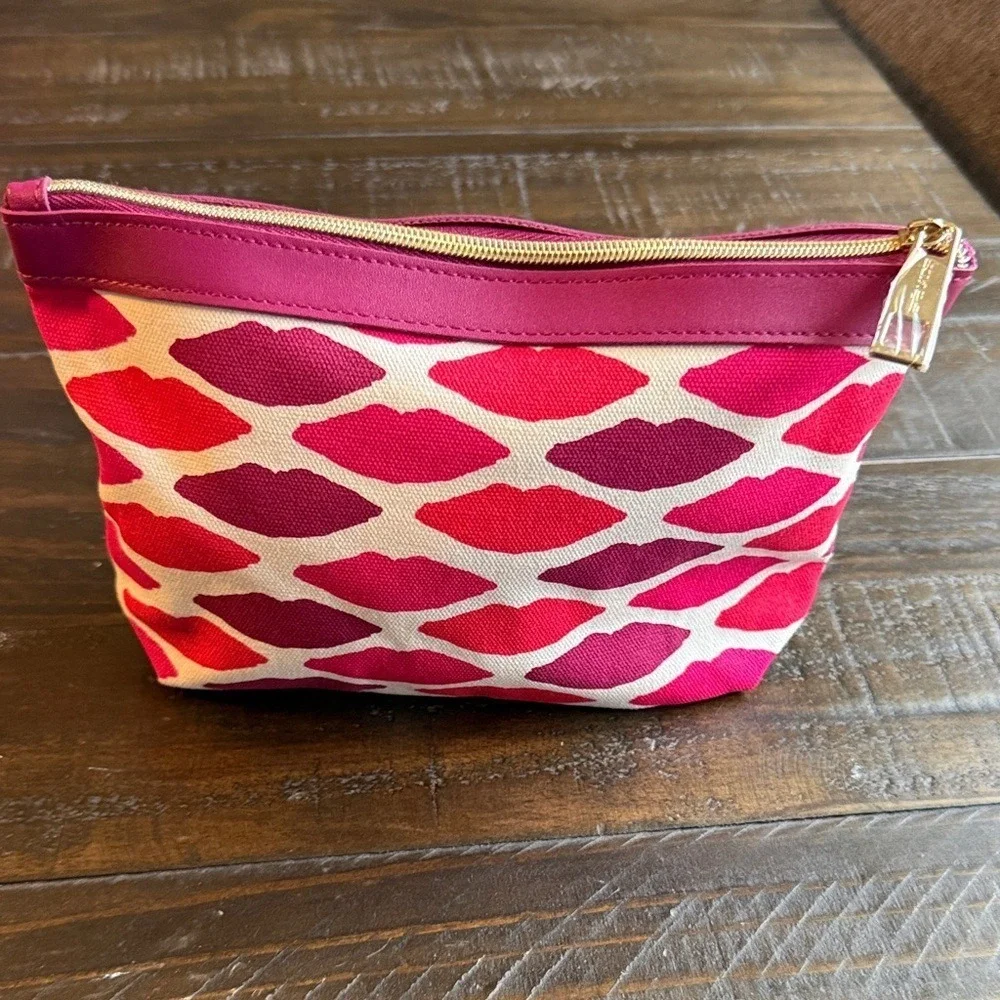 Estee  Lauder x Kendra Dandy Pink Lips ‎ Cosmetic Bag  Pink and Red